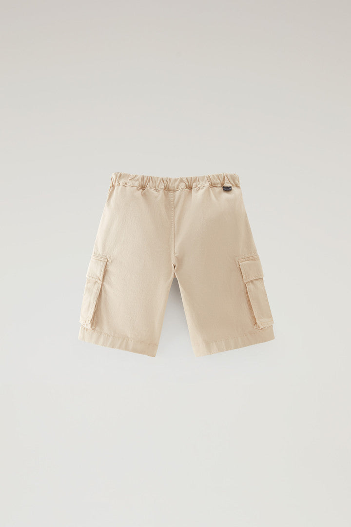 Boys' Garment-Dyed Cargo Shorts in Stretch Cotton (Beach Sand) - Detail View 1