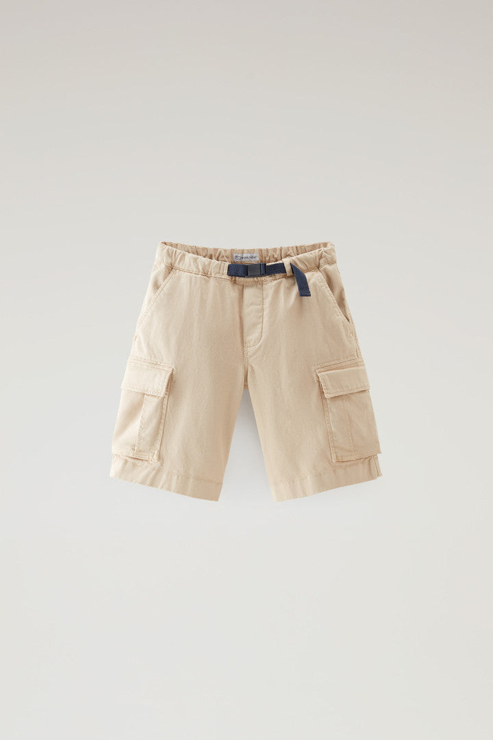 Boys' Garment-Dyed Cargo Shorts in Stretch Cotton (Beach Sand) - Detail View 1
