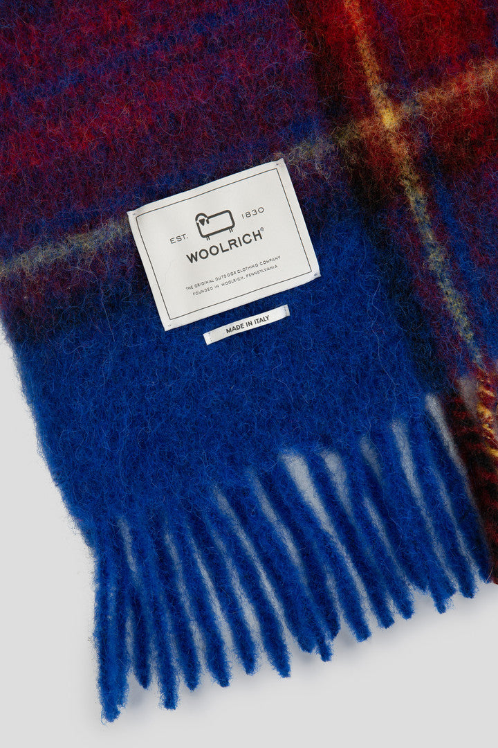 Blanket in an Alpaca, Mohair, and Wool Blend (Royal) - Detail View 2