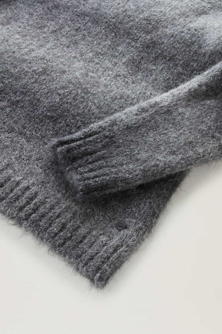 Crewneck Sweater in Alpaca Blend with DÃ©gradÃ© Effect (Charcoal) - Detail View 2