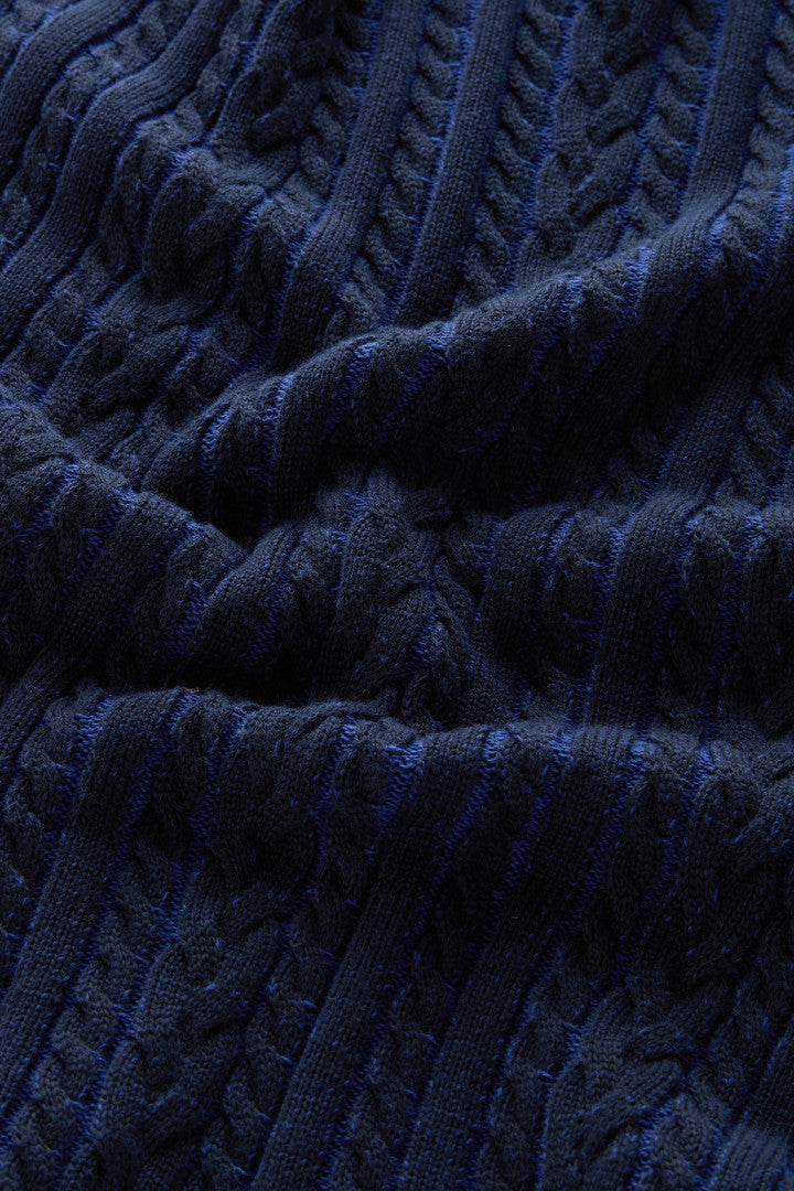 VanisÃ¨ Crewneck Sweater in Pure Cotton (Melton Blue Bicolor) - Detail View 3