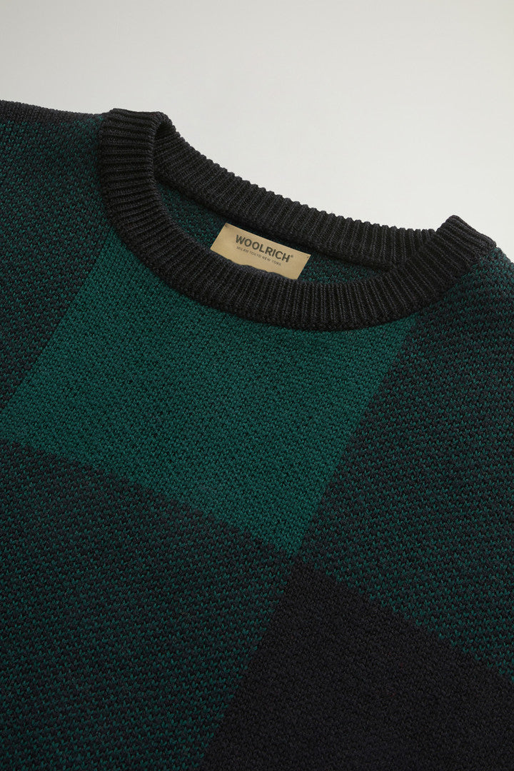 Checked Crewneck Sweater in Pure Merino Virgin Wool (Green Buffalo) - Detail View 5