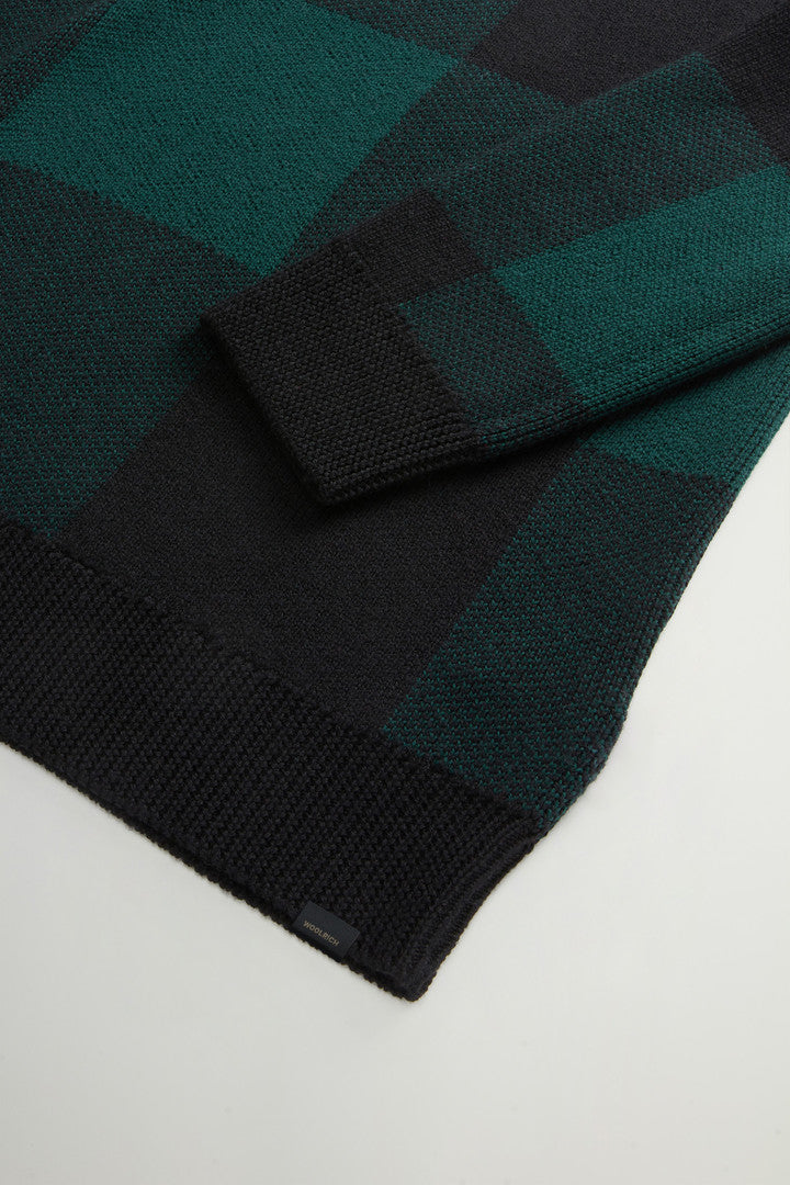 Checked Crewneck Sweater in Pure Merino Virgin Wool (Green Buffalo) - Detail View 6