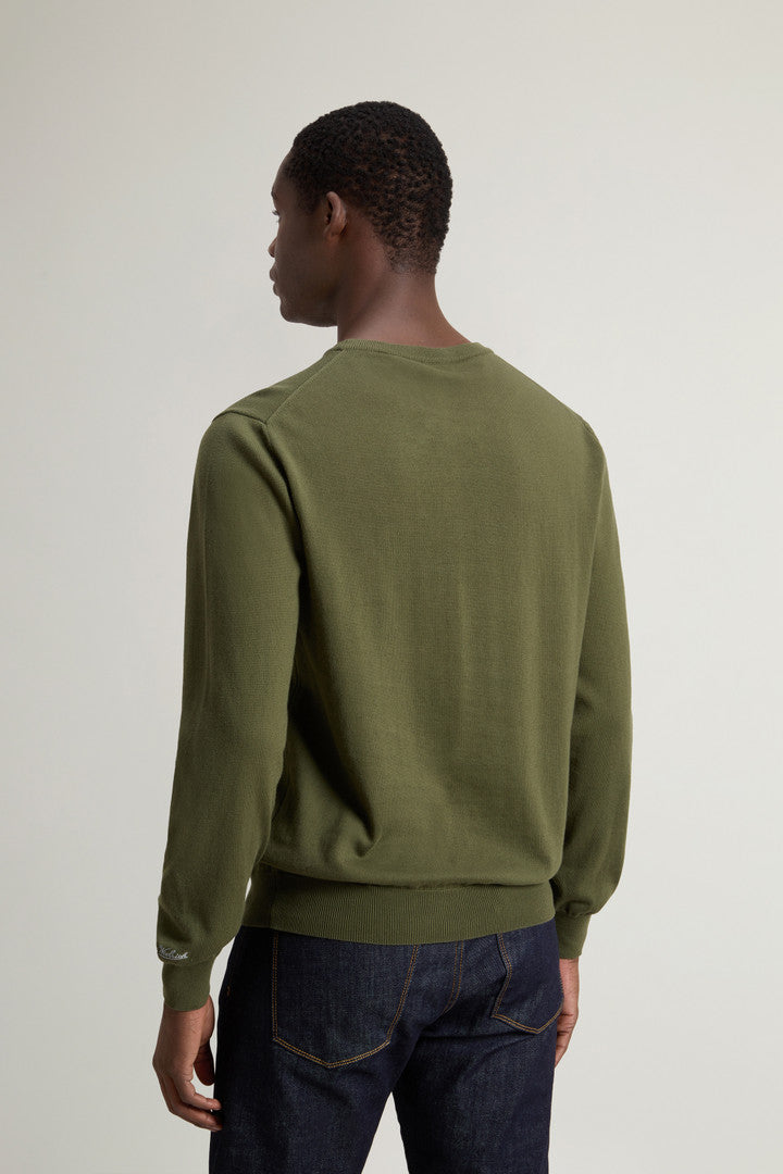 Crewneck Sweater in Pure Cotton with Embroidered Logo (White Pepper) - Detail View 2