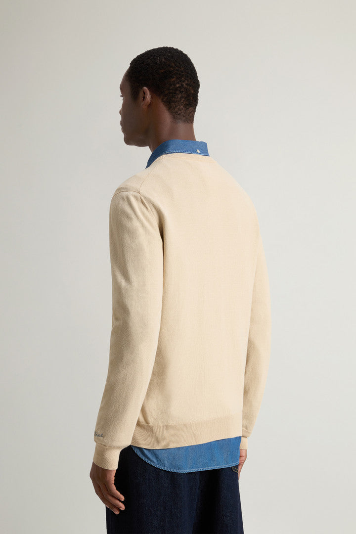 Crewneck Sweater in Pure Cotton with Embroidered Logo (White Pepper) - Detail View 2
