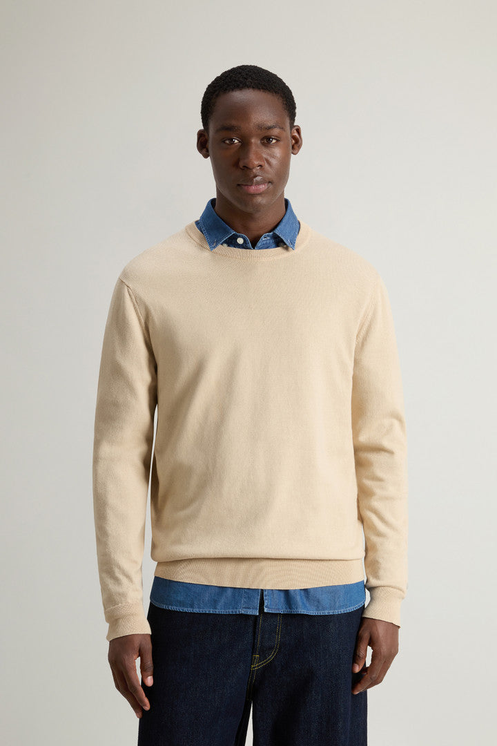 Crewneck Sweater in Pure Cotton with Embroidered Logo (White Pepper) - Main View