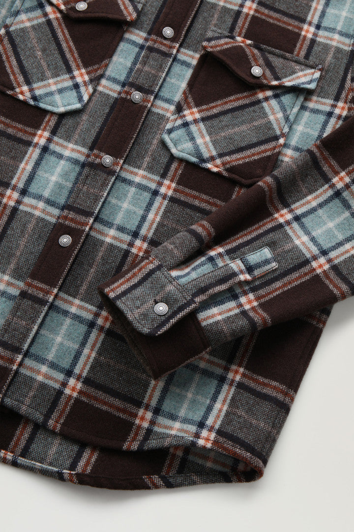 Alaskan Check Overshirt in Recycled Italian Wool Blend (Pink Check) - Detail View 2