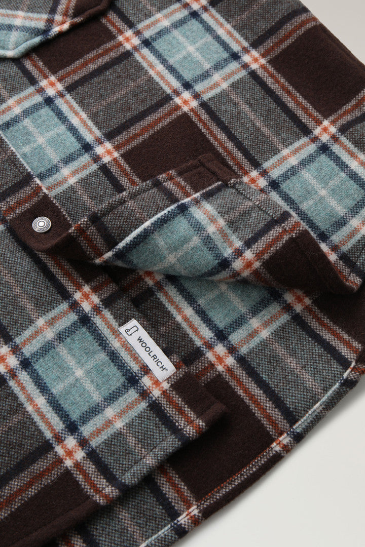 Alaskan Check Overshirt in Recycled Italian Wool Blend (Pink Check) - Detail View 4