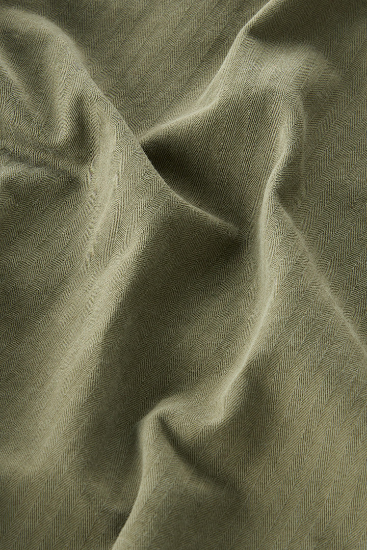 Military Overshirt in Pure Cotton (Military Green) - Detail View 4