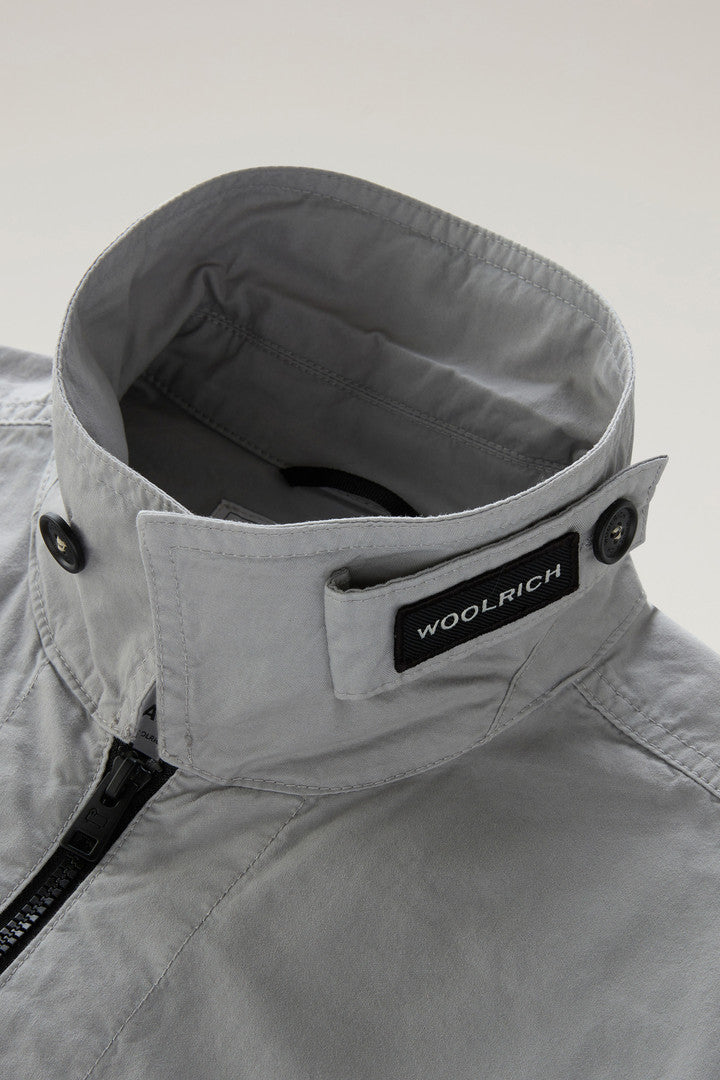 Garment-Dyed Overshirt in Pure Cotton (Lake Olive) - Detail View 4
