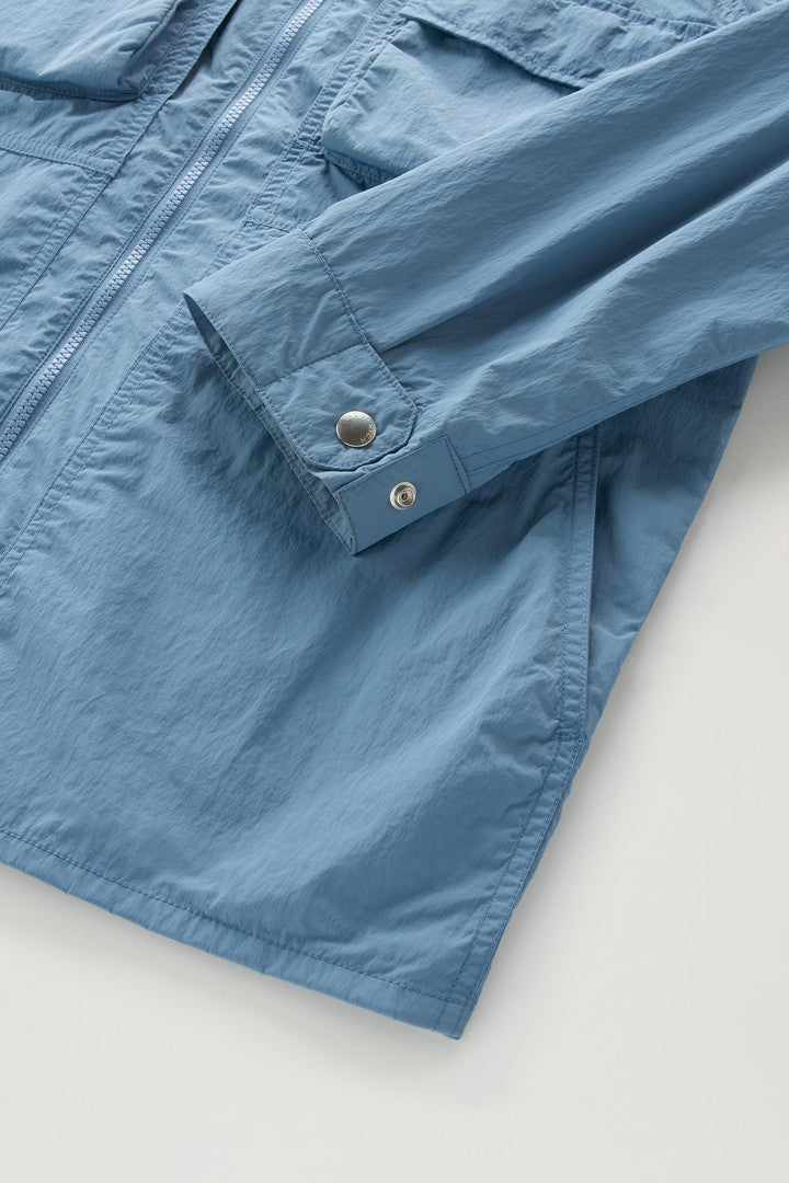 Overshirt in Crinkle Nylon (Pastel Indigo) - Detail View 3