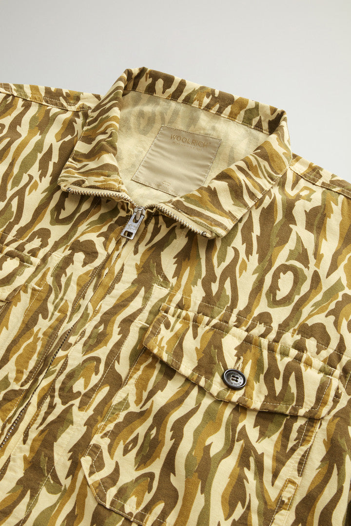 Garment-Dyed Linen-Blend Overshirt with Shadowbark Motif (Beige Camo) - Detail View 5