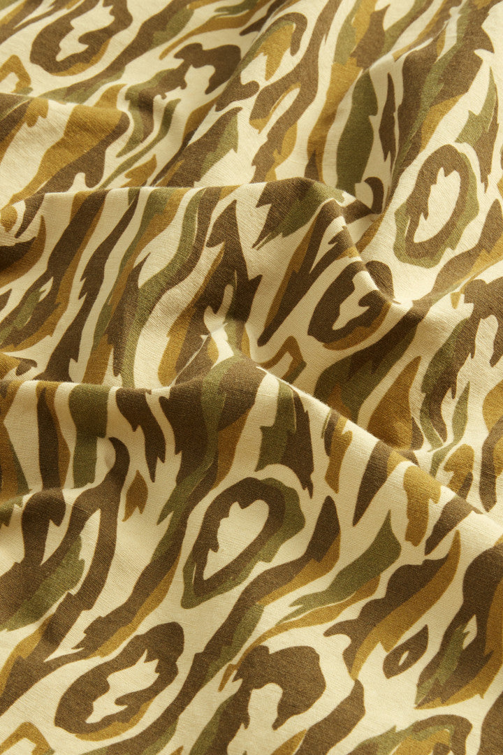 Garment-Dyed Linen-Blend Overshirt with Shadowbark Motif (Beige Camo) - Detail View 8