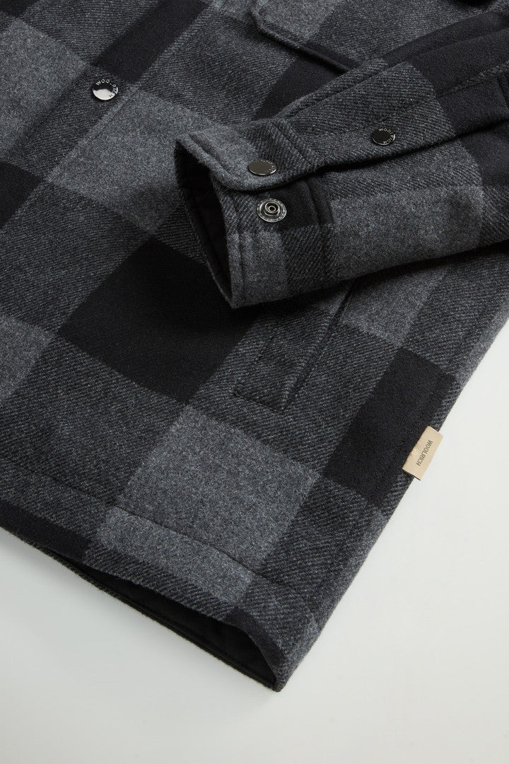 Alaskan Check Overshirt in Recycled Italian Wool Blend (Charcoal Buffalo) - Detail View 6