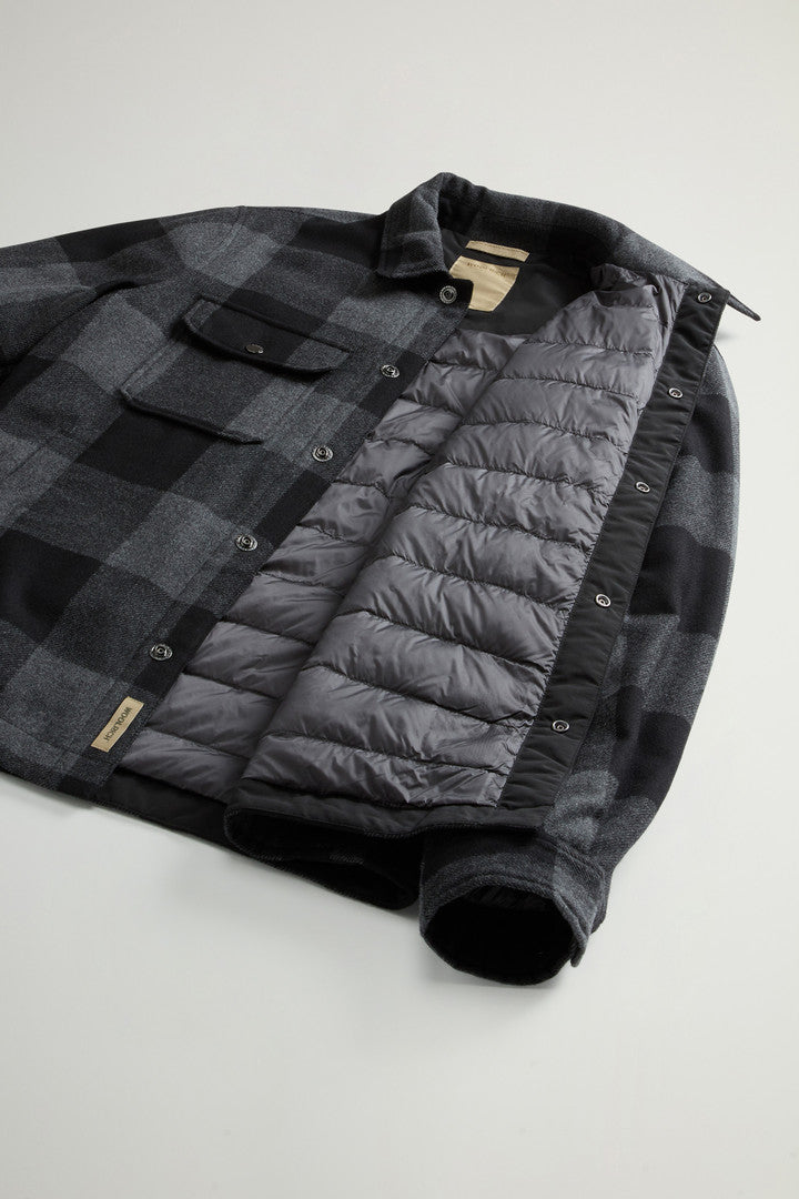 Alaskan Check Overshirt in Recycled Italian Wool Blend (Charcoal Buffalo) - Detail View 7