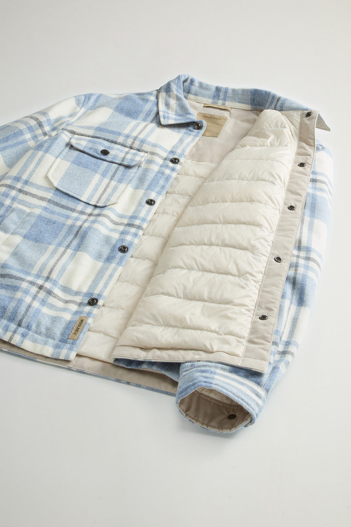 Alaskan Check Overshirt in Recycled Italian Wool Blend (Oatmeal Check) - Detail View 7