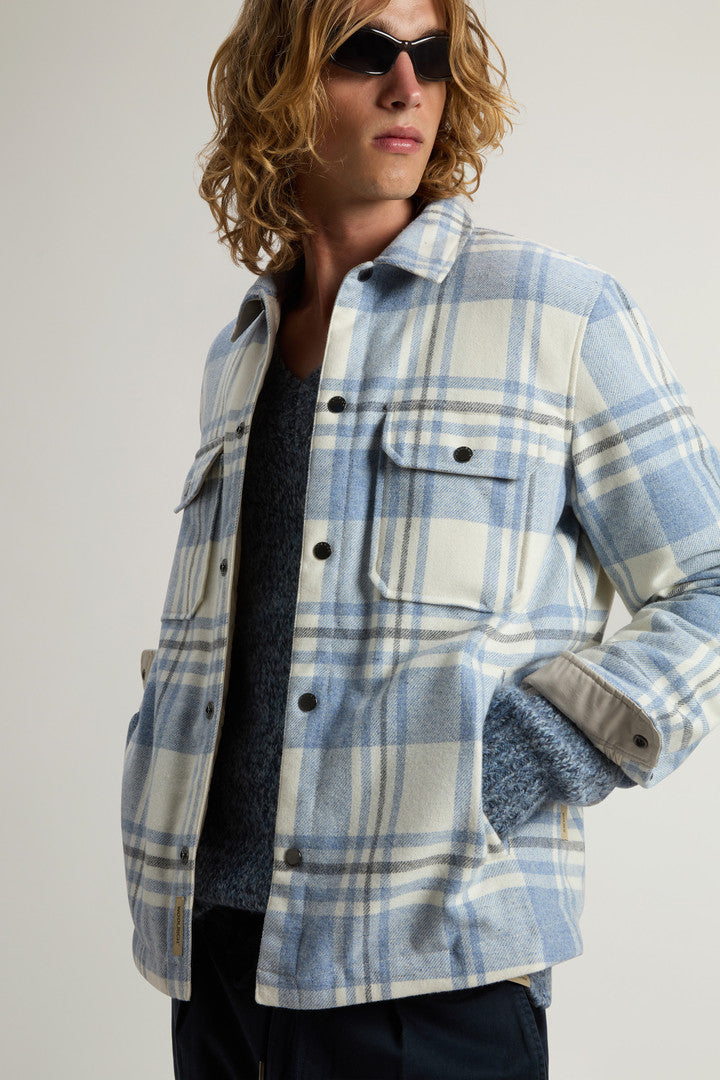 Alaskan Check Overshirt in Recycled Italian Wool Blend (Oatmeal Check) - Detail View 3