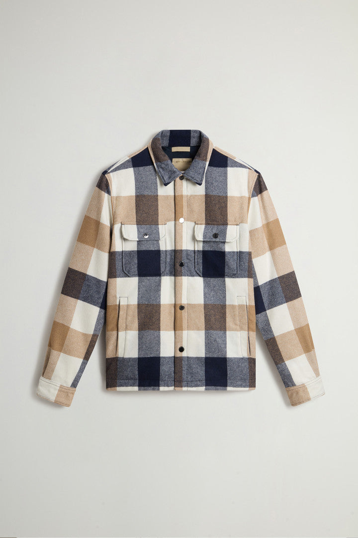 Alaskan Check Overshirt in Recycled Italian Wool Blend (Charcoal Buffalo) - Detail View 9