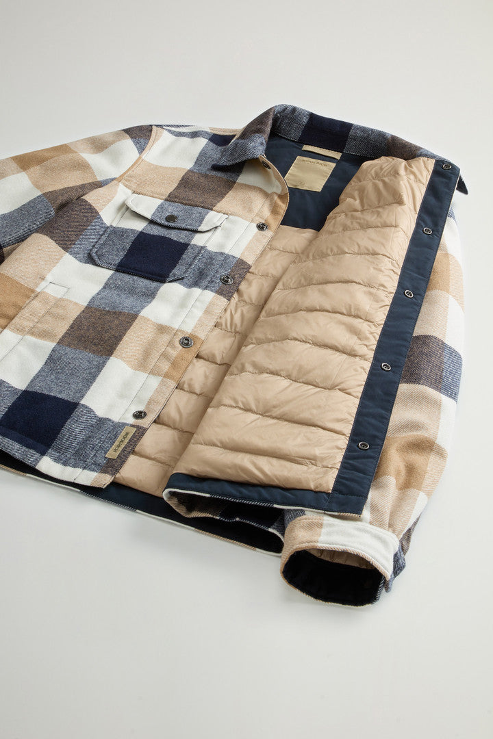 Alaskan Check Overshirt in Recycled Italian Wool Blend (Oatmeal Check) - Detail View 7