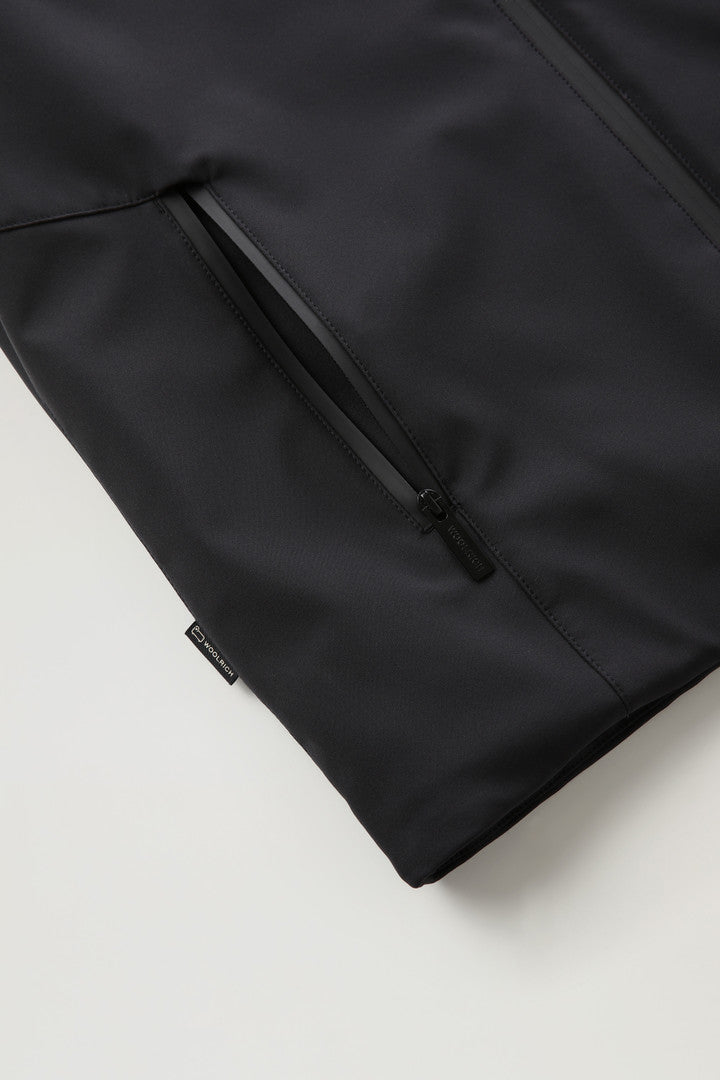 Pacific Softshell Jacket (Black) - Detail View 4