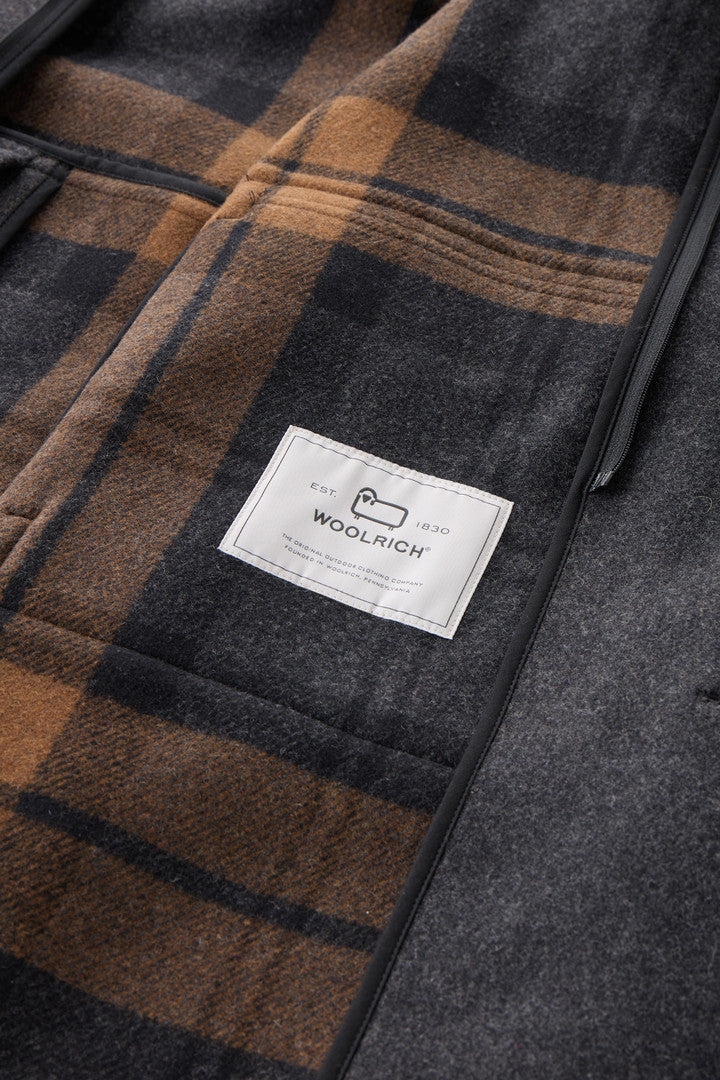 Coat in Recycled Italian Wool Blend (Charcoal Melange) - Detail View 6