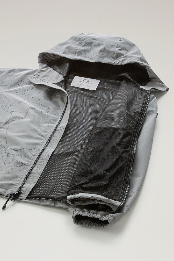 Reflective Jacket in Ripstop Fabric (Grey Trail map) - Detail View 5