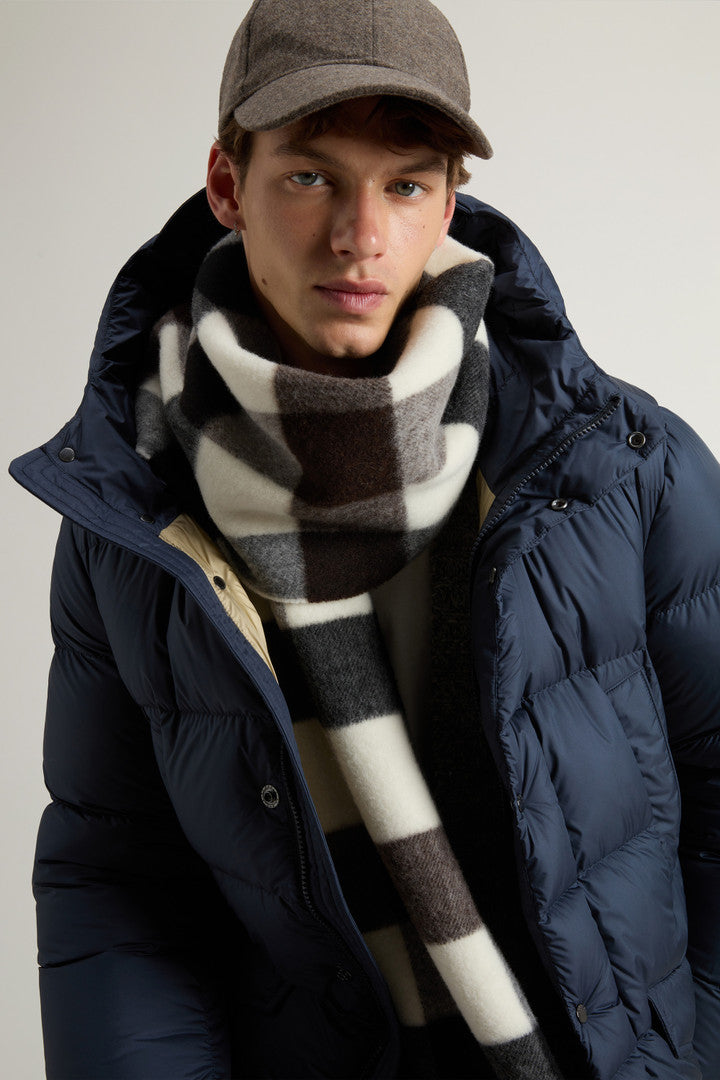 Cloud Parka in Microfiber (Falcon) - Detail View 3