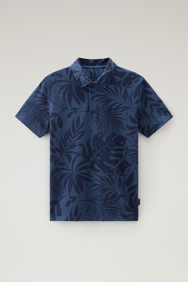 Garment-Dyed Polo Shirt in Stretch Cotton with a Tropical Print (Sage Flower) - Detail View 4