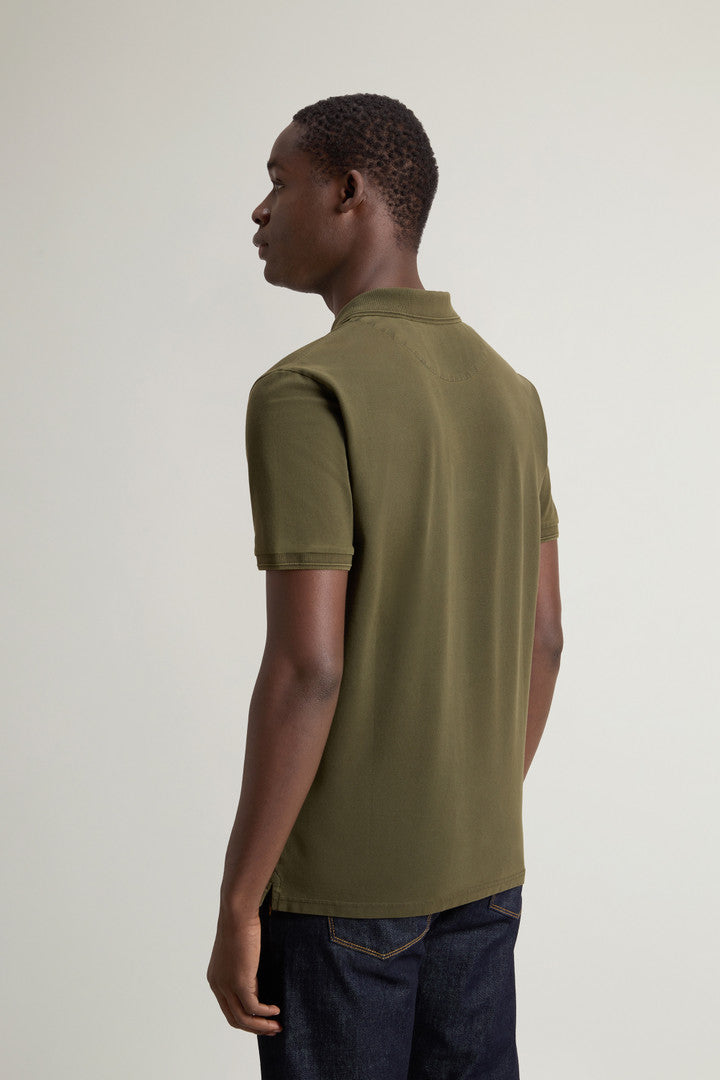 Garment-Dyed Mackinack Polo in Stretch Cotton Piquet (Barbados Cherry) - Detail View 3