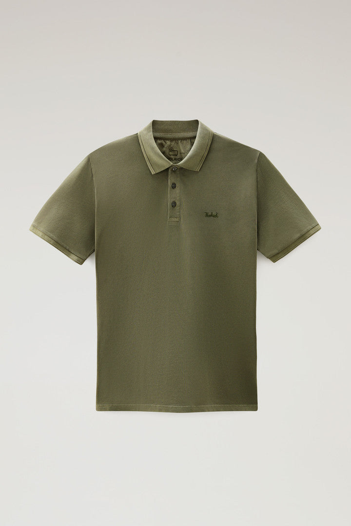 Garment-Dyed Mackinack Polo in Stretch Cotton Piquet (Barbados Cherry) - Detail View 11