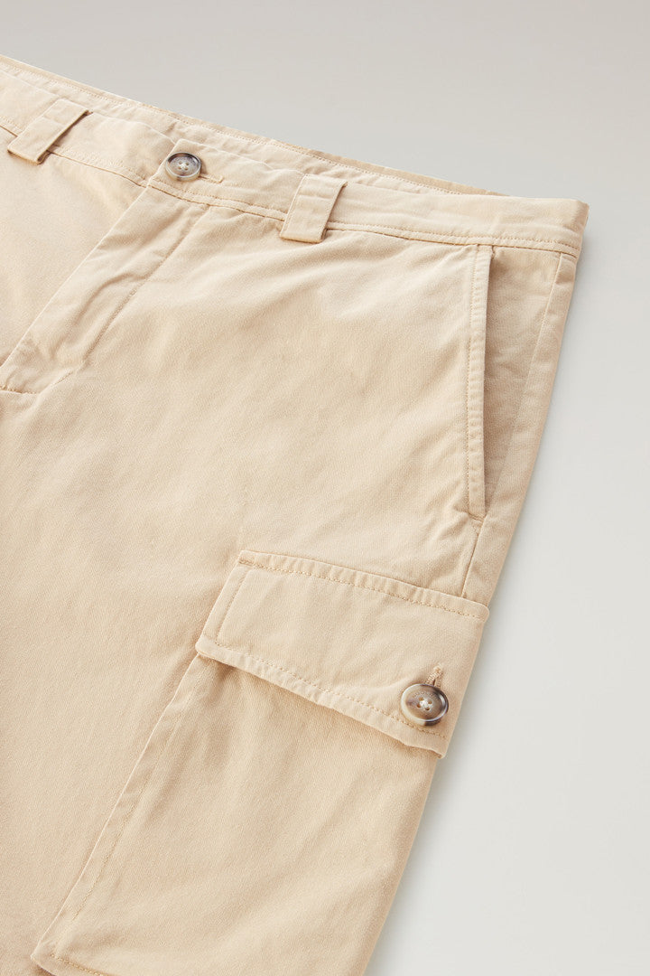 Garment-Dyed Cargo Shorts in Stretch Cotton (Melton Blue) - Detail View 3