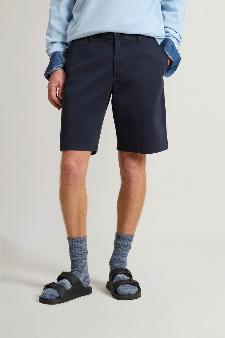 Garment-Dyed Stretch Cotton Twill Chino Shorts (White Pepper) - Detail View 2