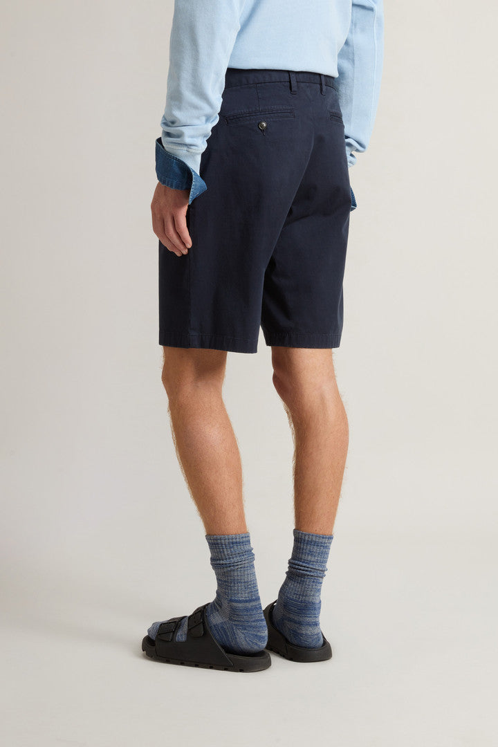 Garment-Dyed Stretch Cotton Twill Chino Shorts (White Pepper) - Detail View 3