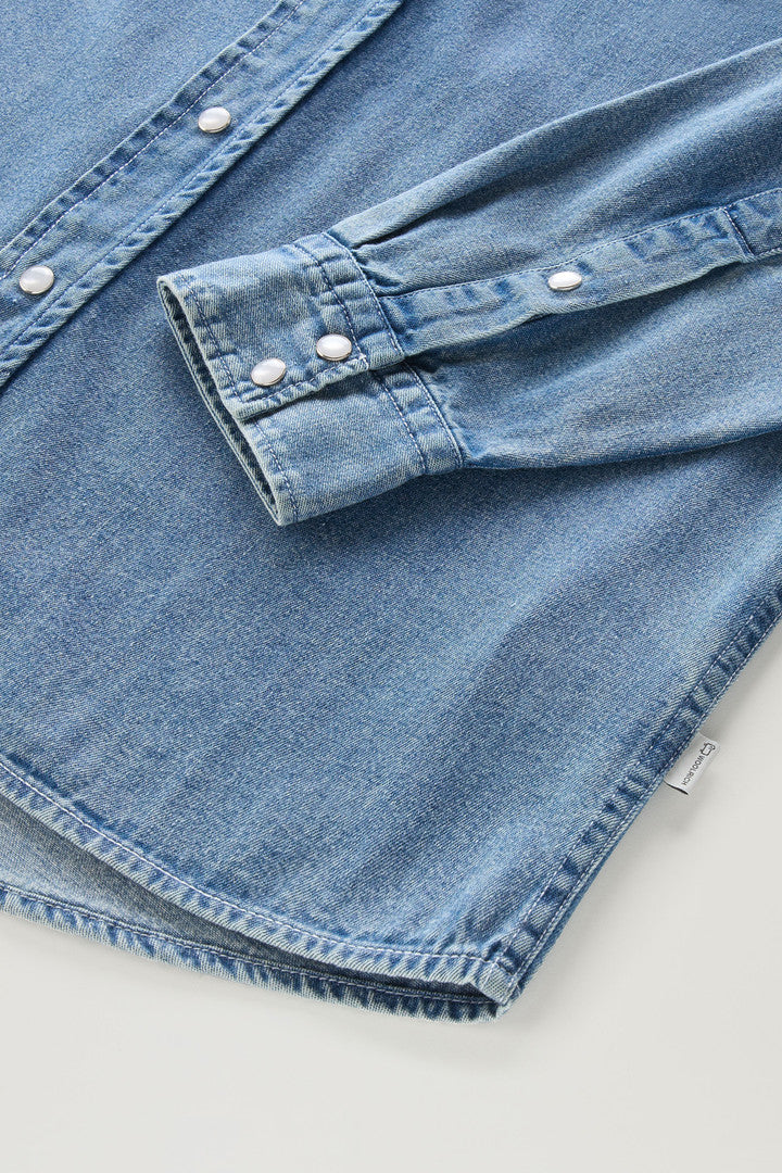 Denim Shirt in Pure Cotton (Bleached Denim) - Detail View 2