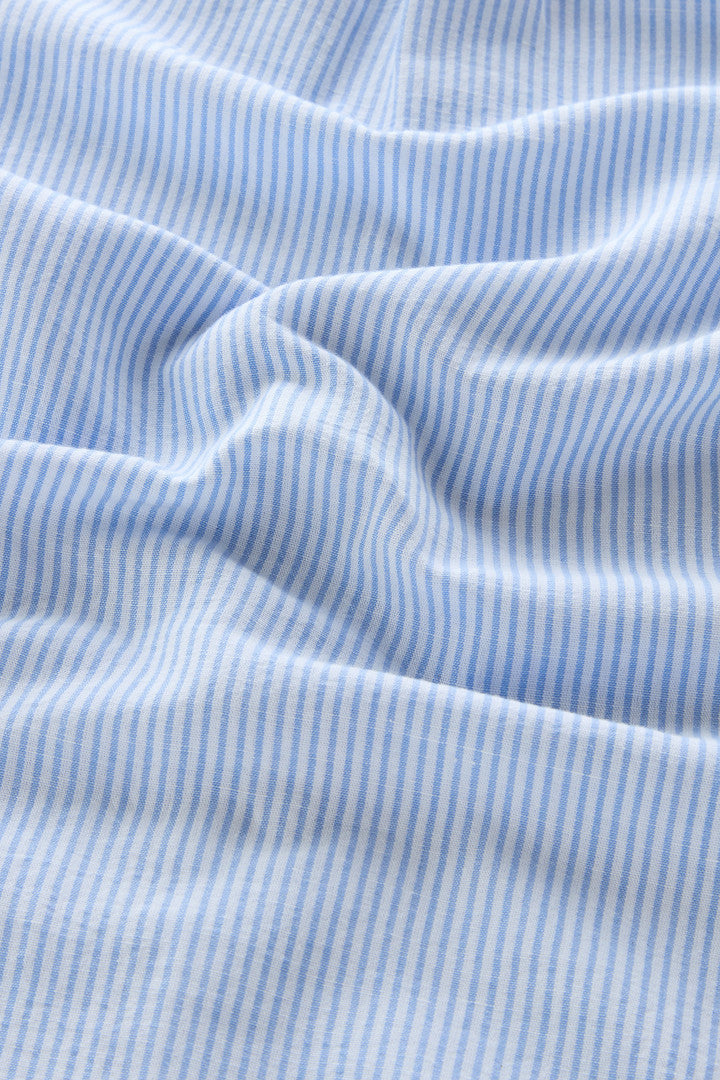 Striped Shirt in Cotton-Linen Blend (Alaskan Blue Stripe) - Detail View 4