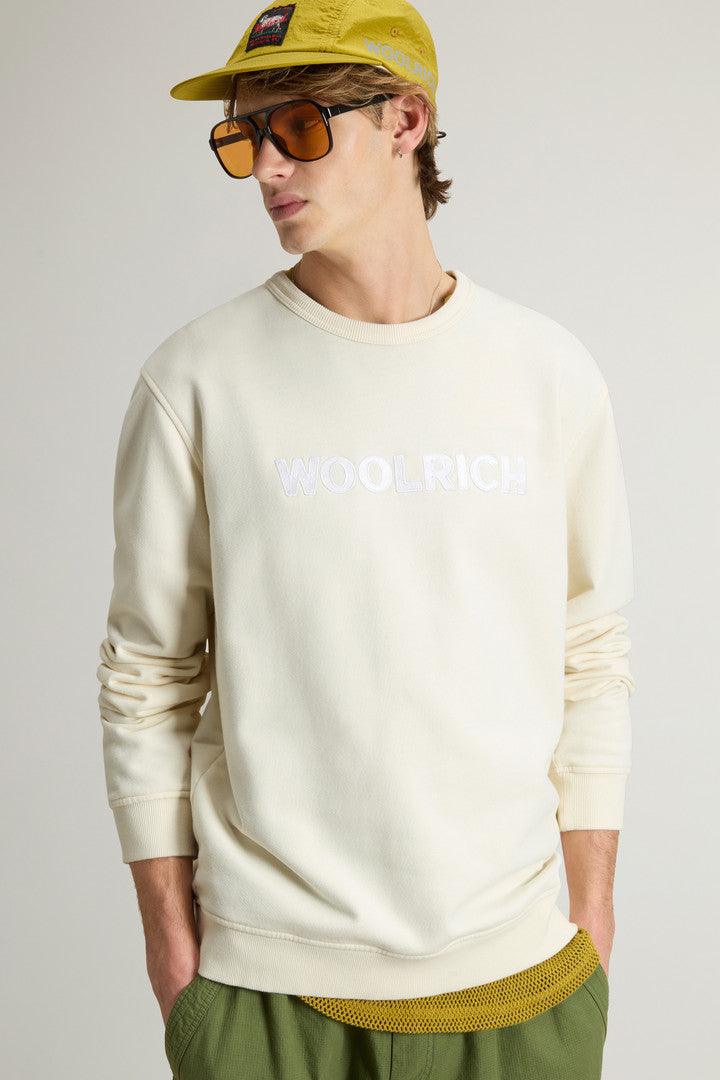 Crewneck Sweatshirt in Light Cotton-Blend Fabric (Barbados Cherry) - Detail View 4