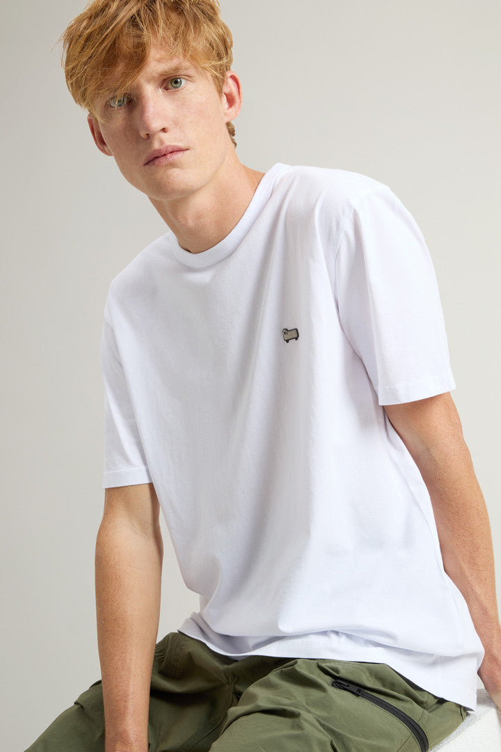 Pure Cotton Sheep T-shirt with Patch (Fiery Red) - Detail View 3