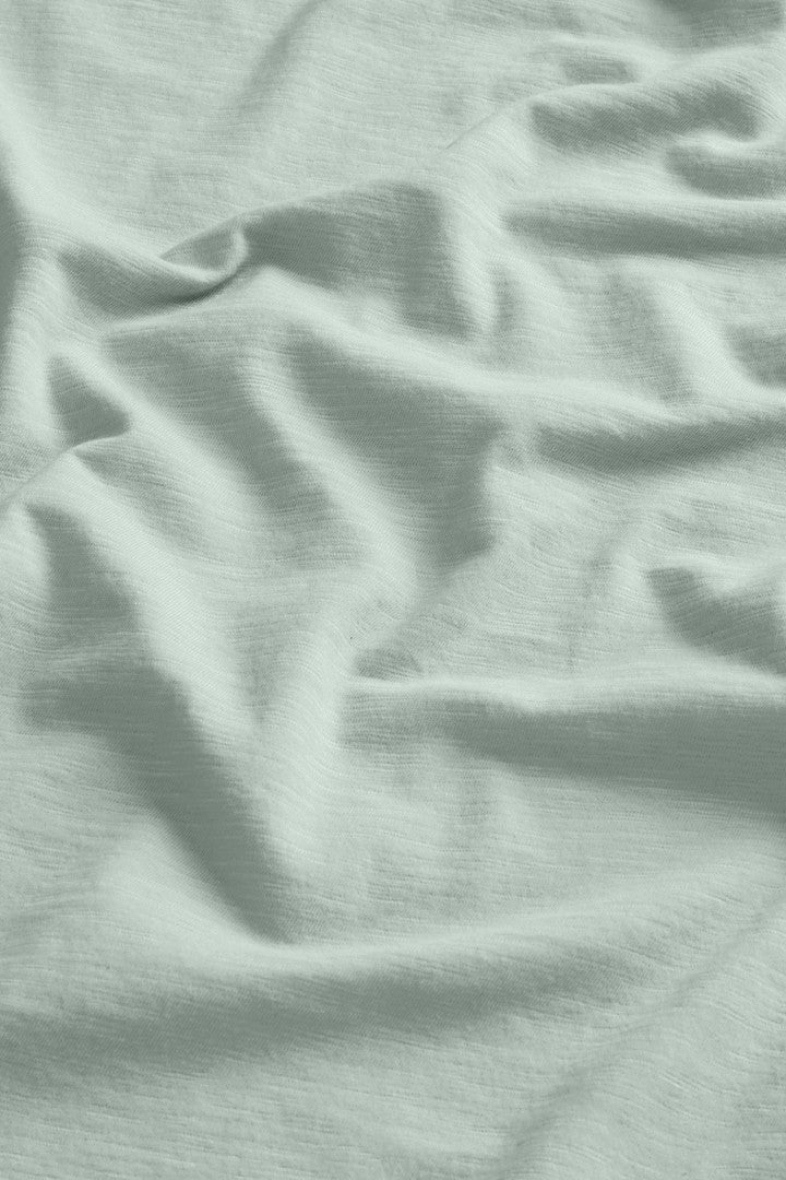 T-Shirt in Pure Cotton Slub Fabric (Dream Blue) - Detail View 2