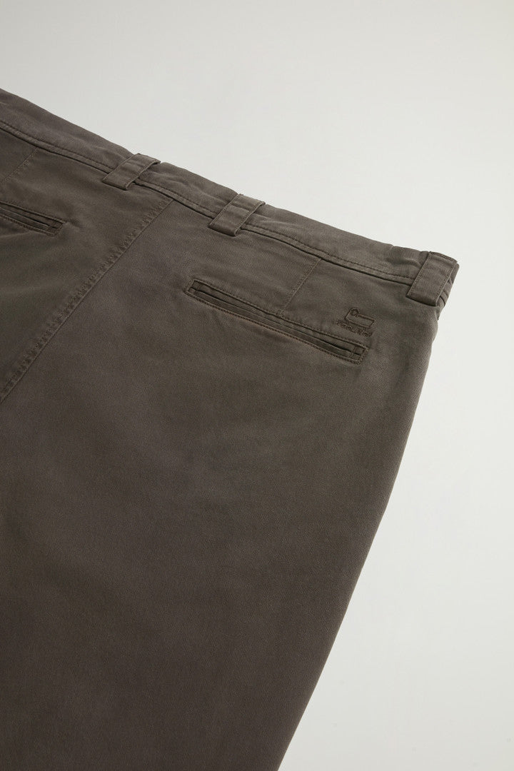 Garment-Dyed Chino Pants in Stretch Cotton Twill (Dark Green) - Detail View 6