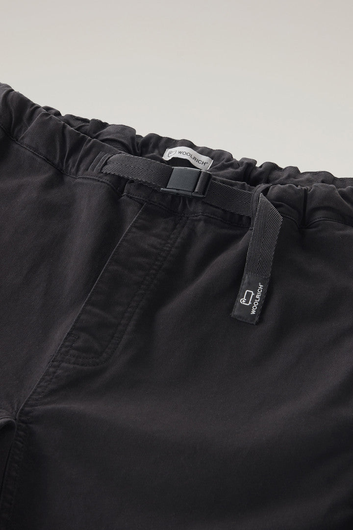 Garment-Dyed Chino Pants in Stretch Cotton Twill (Dark Green) - Detail View 2