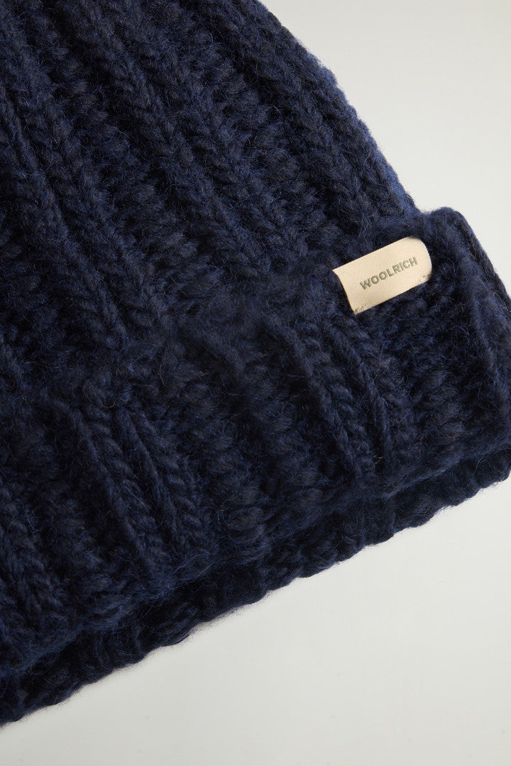 Ribbed beanie in wool and alpaca blend (Light Grey Melange) - Detail View 2