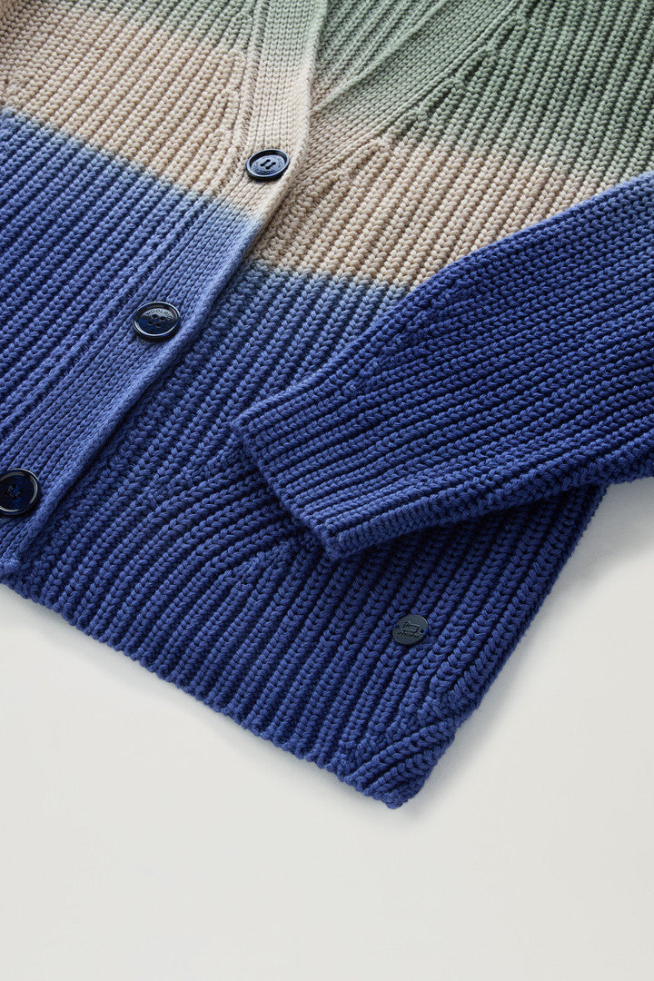 Garment-Dyed Cardigan in Pure Cotton (Sage) - Detail View 2