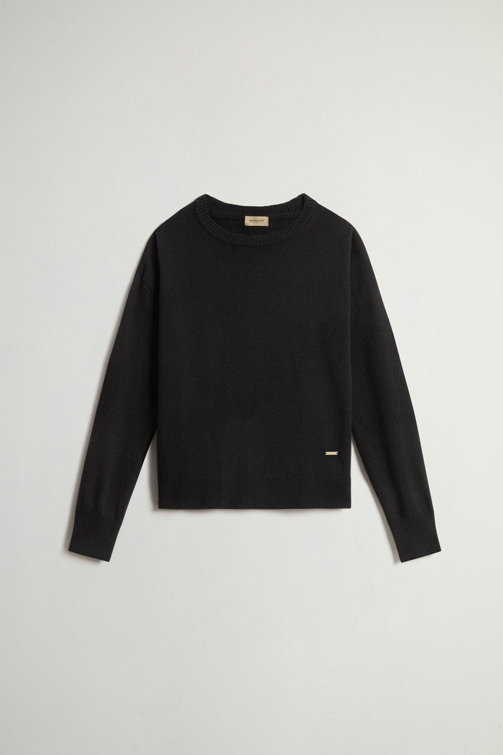 Crewneck Sweater in Virgin Wool and Cashmere Blend (Black) - Main View