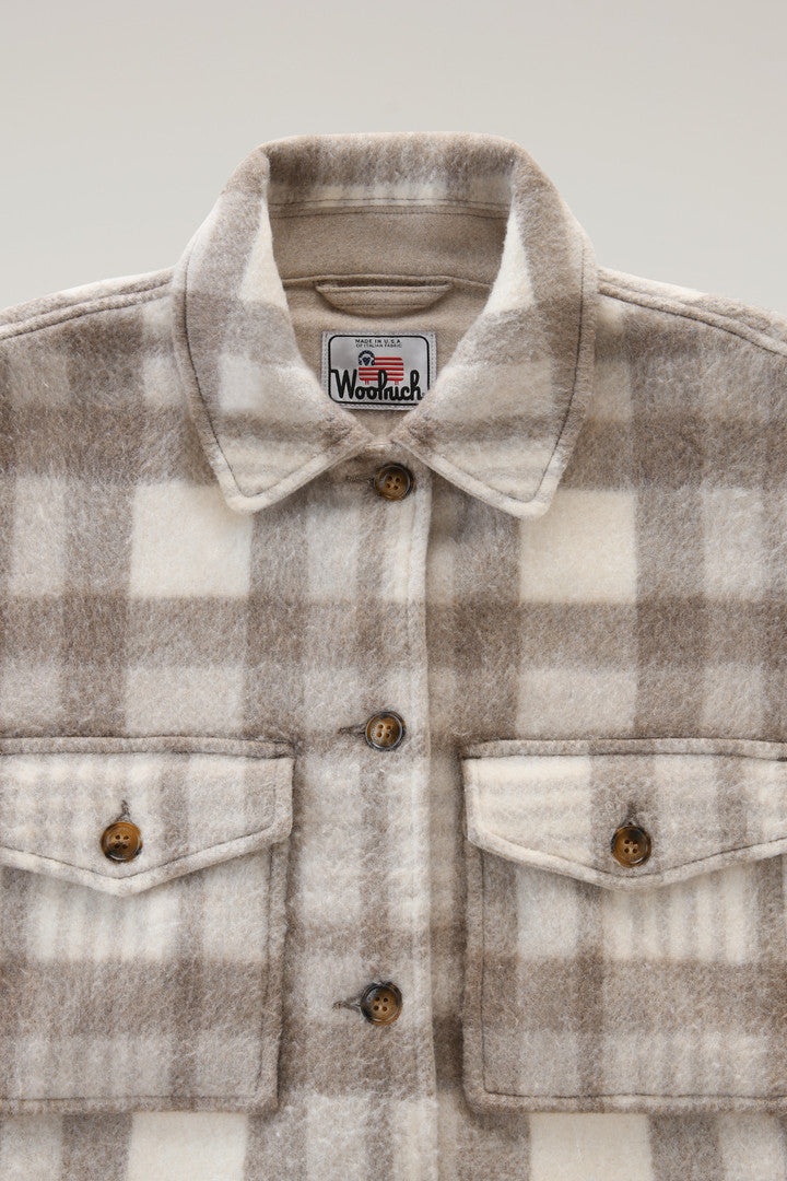 Pemberton Check Overshirt in Wool Blend Flannel (Natural Check) - Detail View 1
