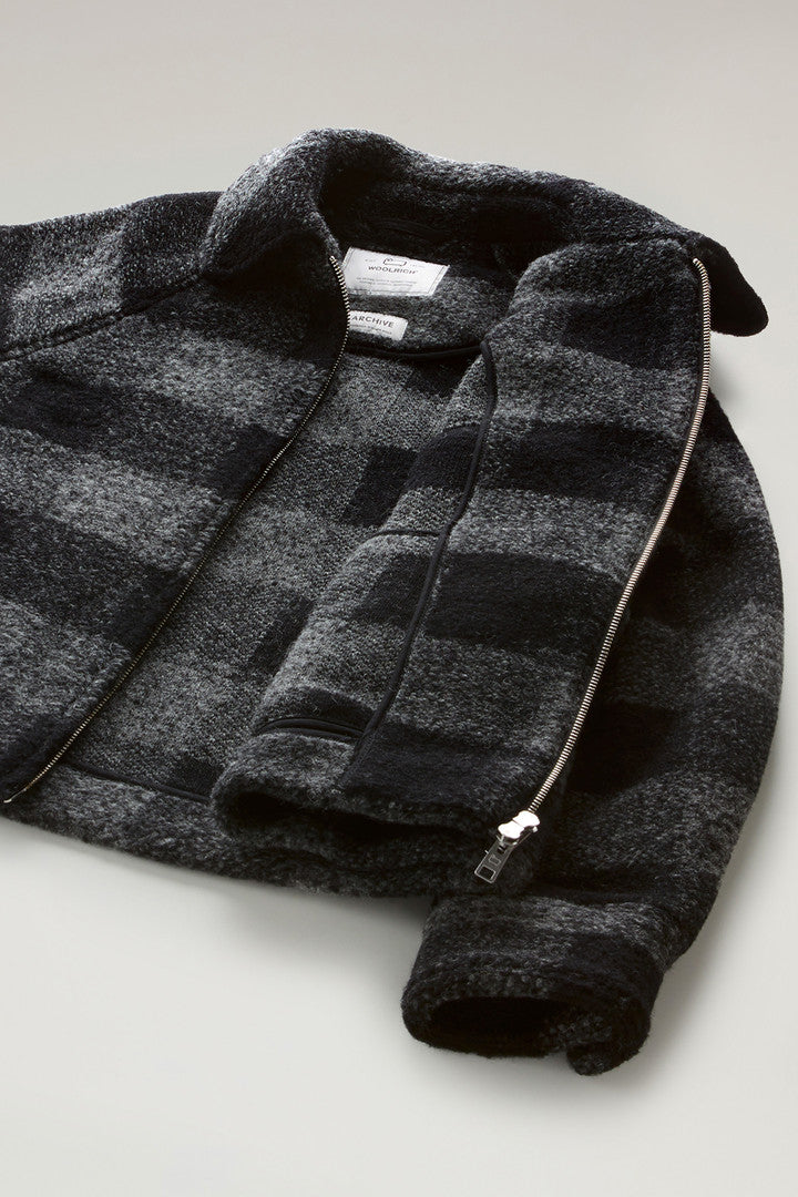 Gentry Overshirt in Wool Blend with Zip (Black Buffalo) - Detail View 3