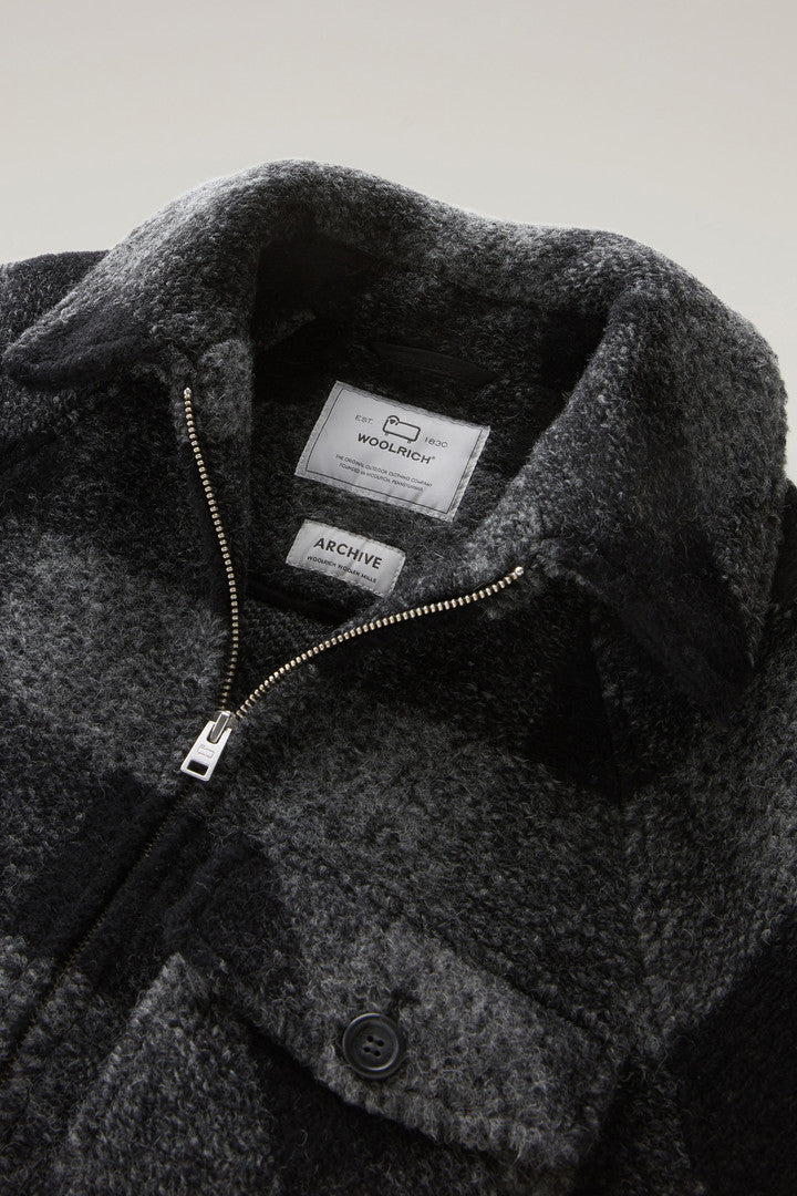 Gentry Overshirt in Wool Blend with Zip (Black Buffalo) - Detail View 1