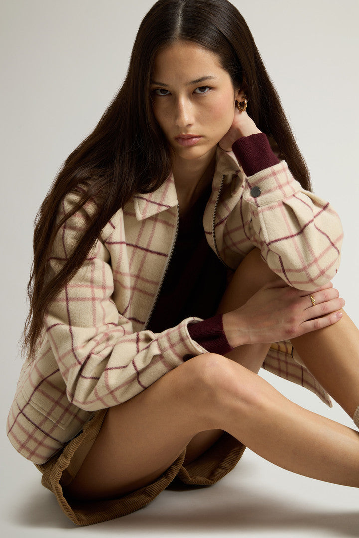 Wool-Blend Overshirt with Checked Pattern (Cream Check) - Detail View 4