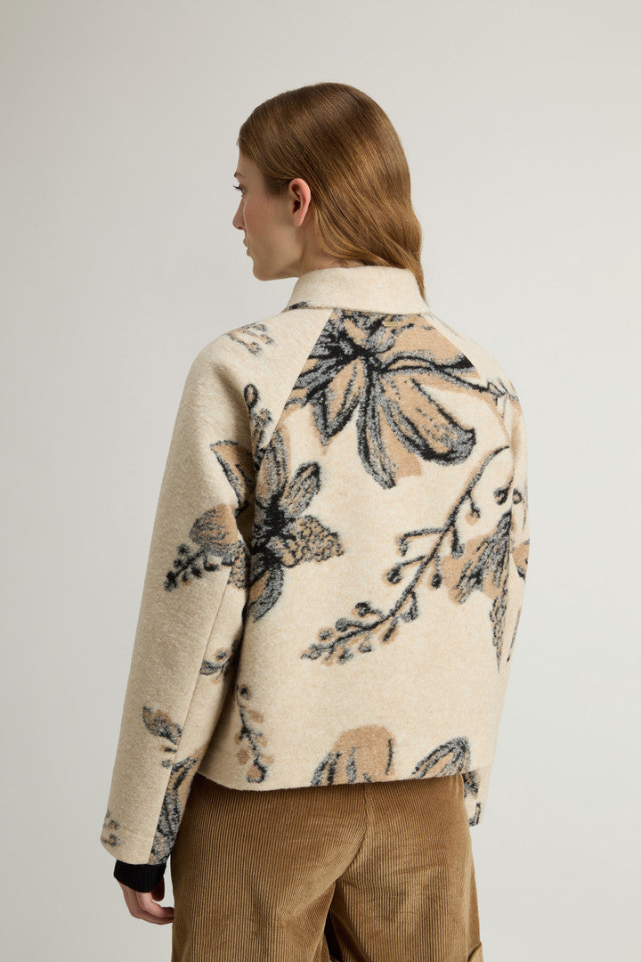 Overshirt in Italian Wool-Blend with Floral Pattern (Cream Foliage) - Detail View 3