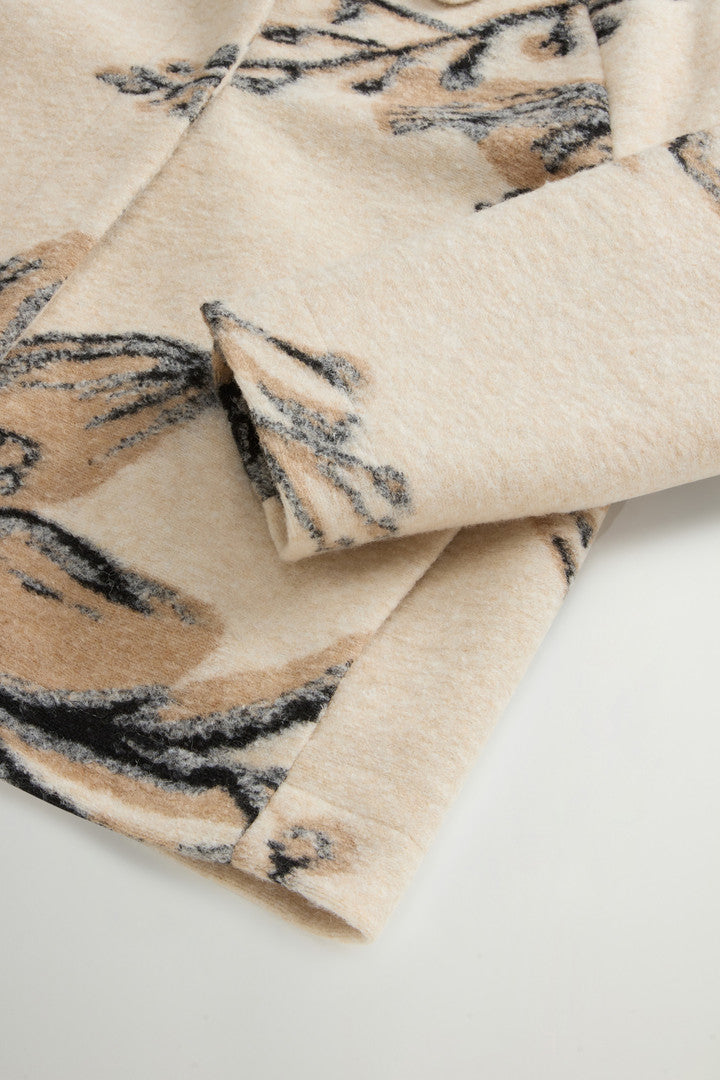 Overshirt in Italian Wool-Blend with Floral Pattern (Cream Foliage) - Detail View 6