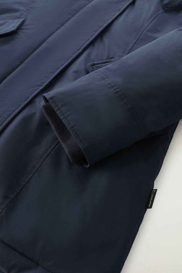 Arctic Parka in Urban Touch with Detachable Fur (Dark Green) - Detail View 6